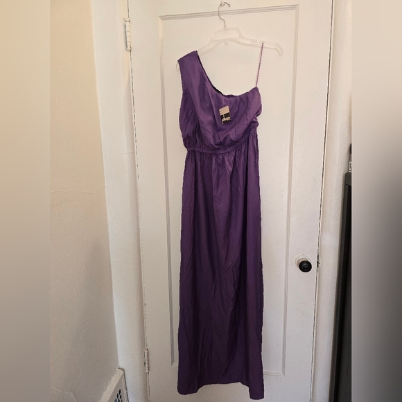 Pitaya Deep Purple Maxi Dress - Picture 7 of 10